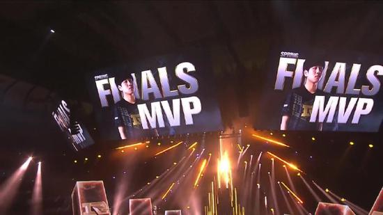 益阳明清古巷电竞嘉年华精彩纷呈吸引众多玩家